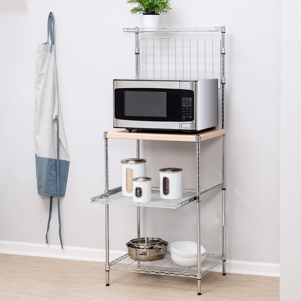 Chrome Microwave Shelving Unit F911