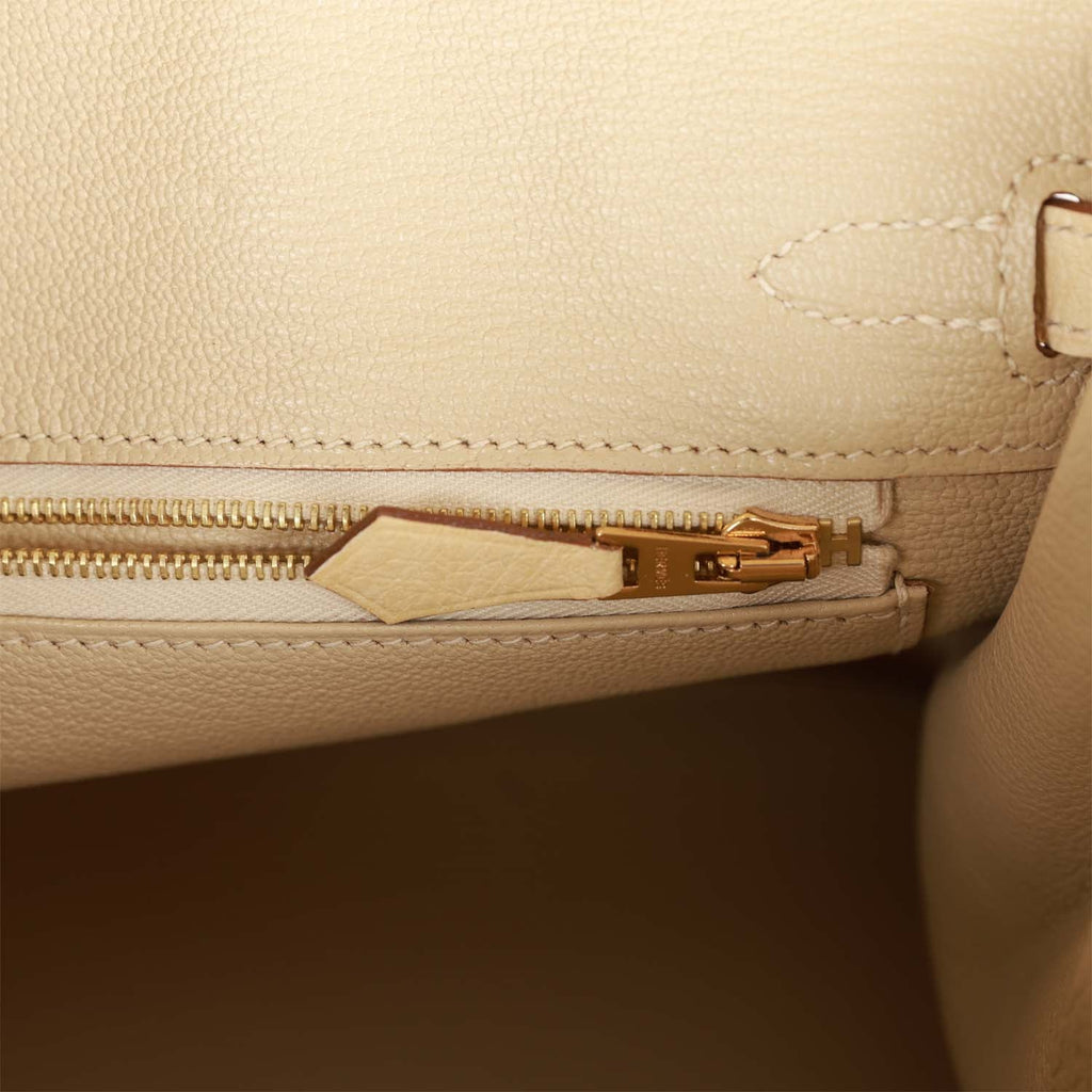 Vanille Ostrich Handbag M18376