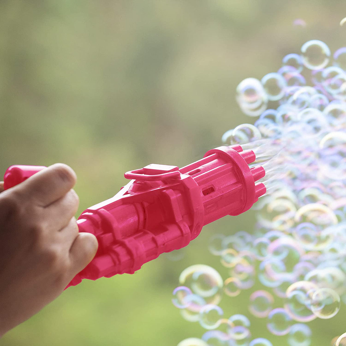 8-Hole Automatic Bubble Maker with 1 Bubble Solution E651312