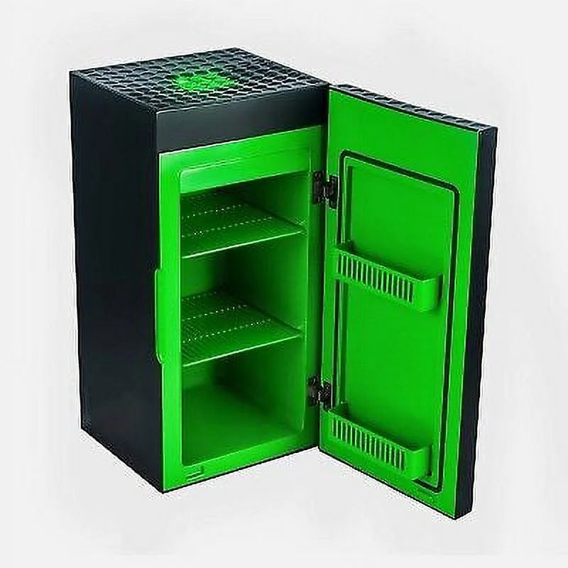Mini Fridge J821
