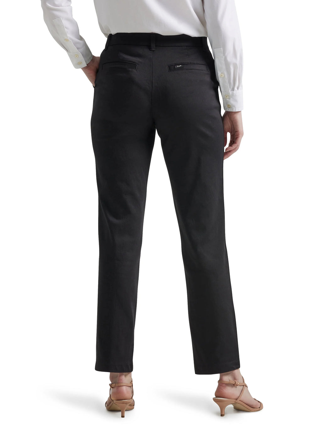 Women's Regular Fit Straight Woven Pant M5732