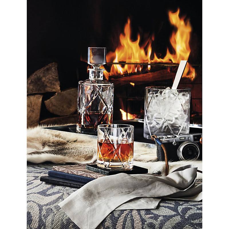Square Decanter H583905