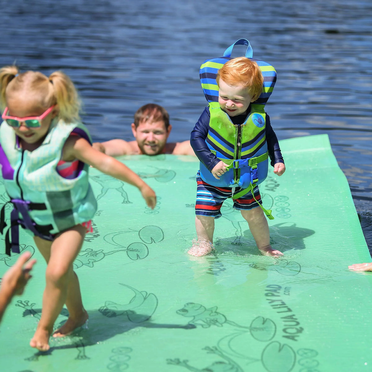18 Ft Floating Foam Water Mat B6127