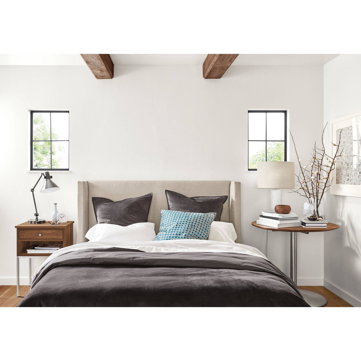 Grey Round Table 27 Diameter Q1250