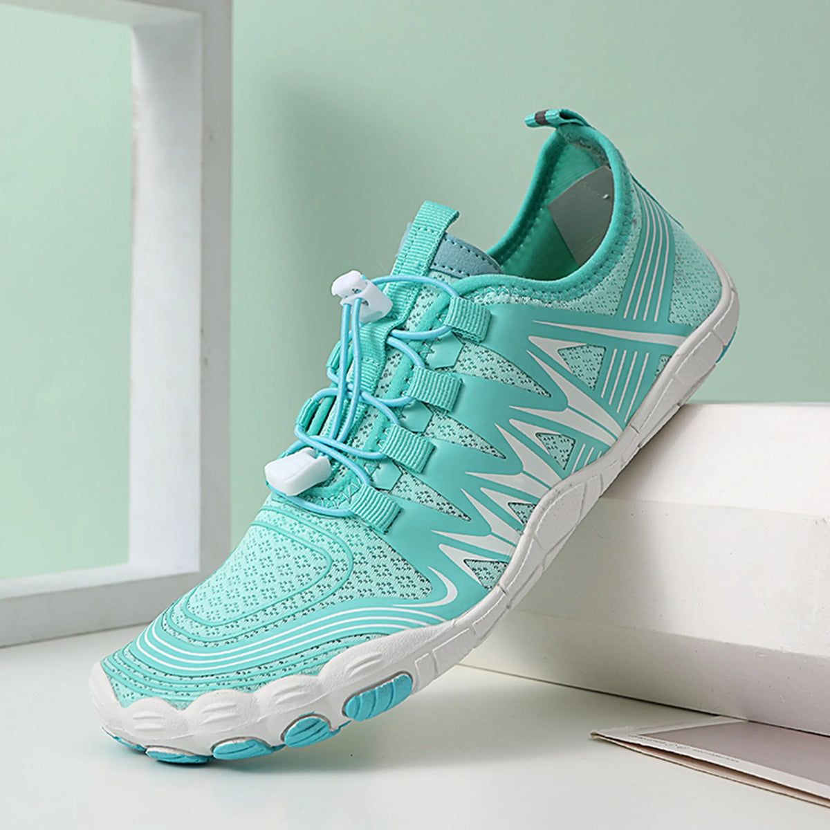 Mint Quick-Dry Water Shoes J371091