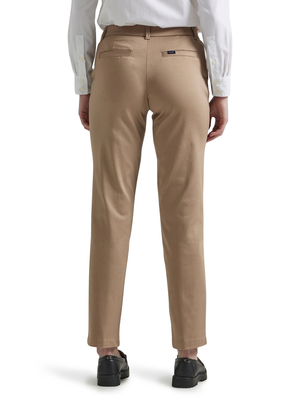 Women's Regular Fit Straight Woven Pant M5732