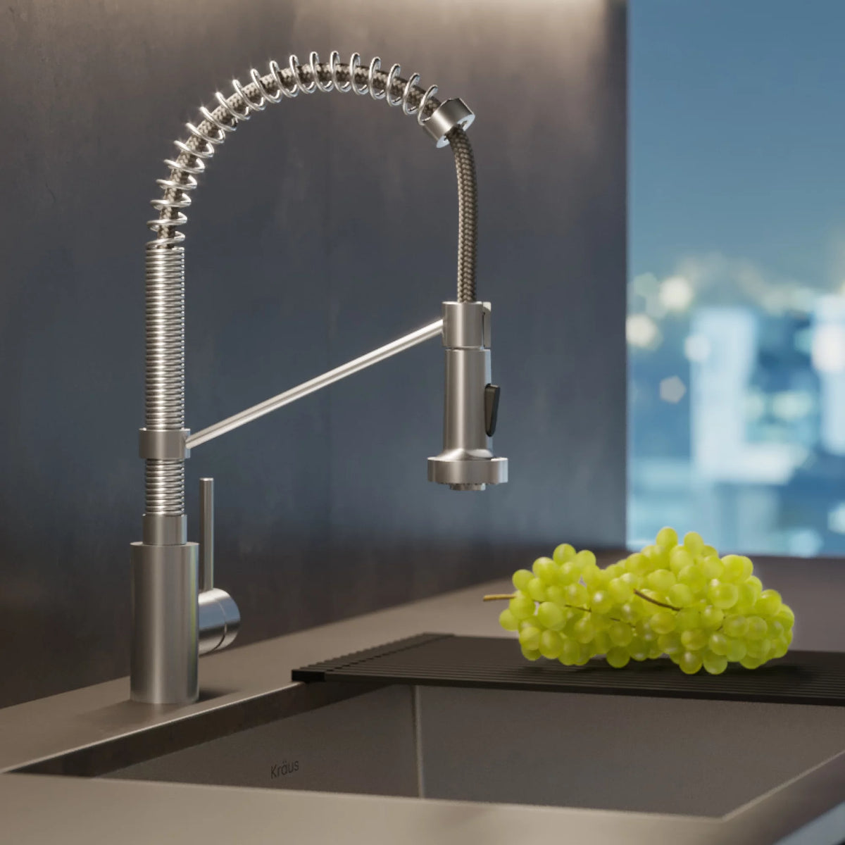 Single Handle Pull Down Kitchen Faucet Stainless Steel T65847