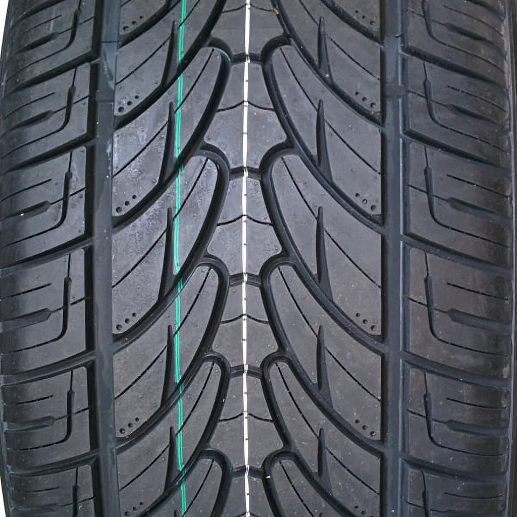 305/45R22 118V XL All Season M+S Performance Truck / SUV Tires I53701