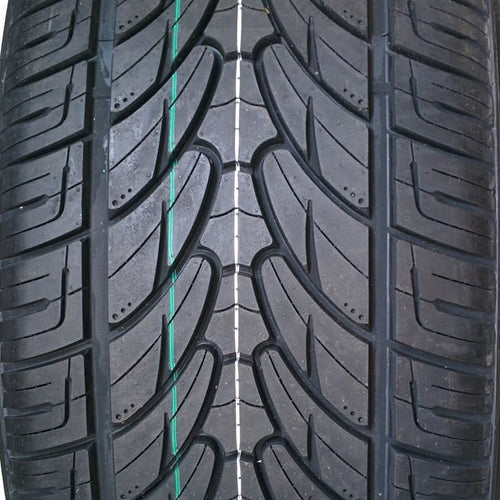 305/45R22 118V XL All Season M+S Performance Truck / SUV Tires I53701