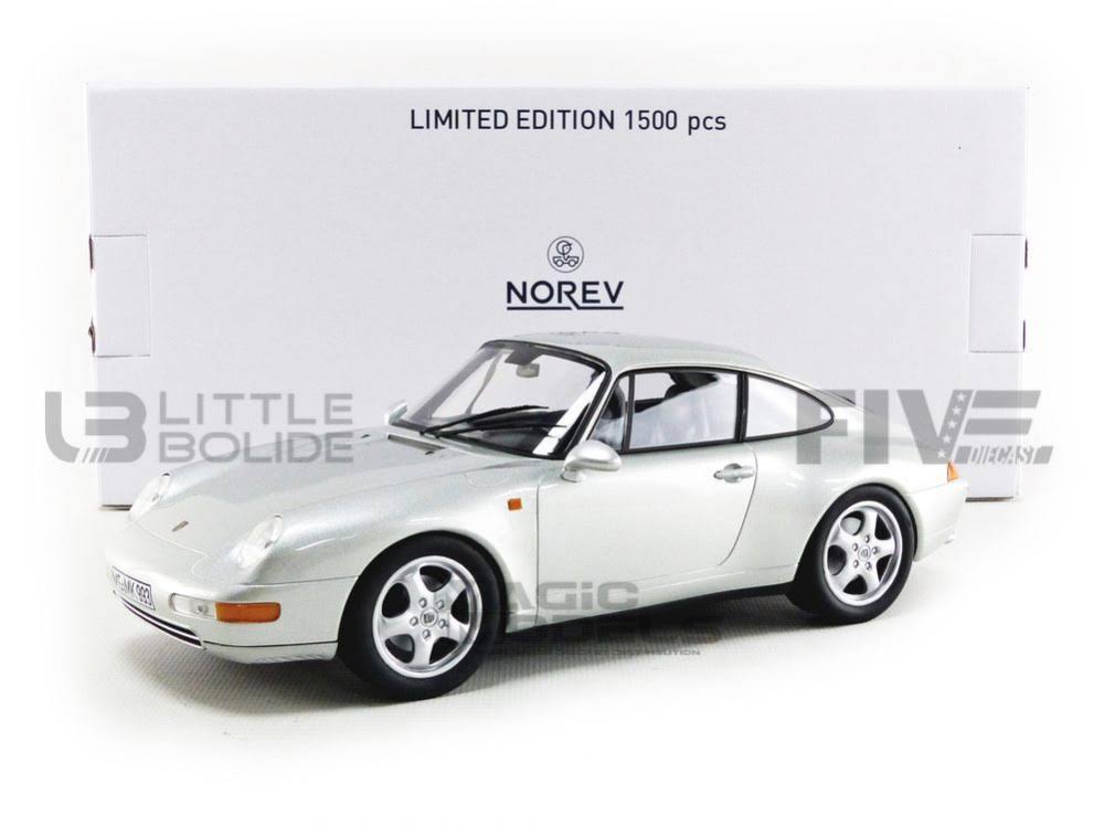 Grey 1/18 Diecast Car W8335