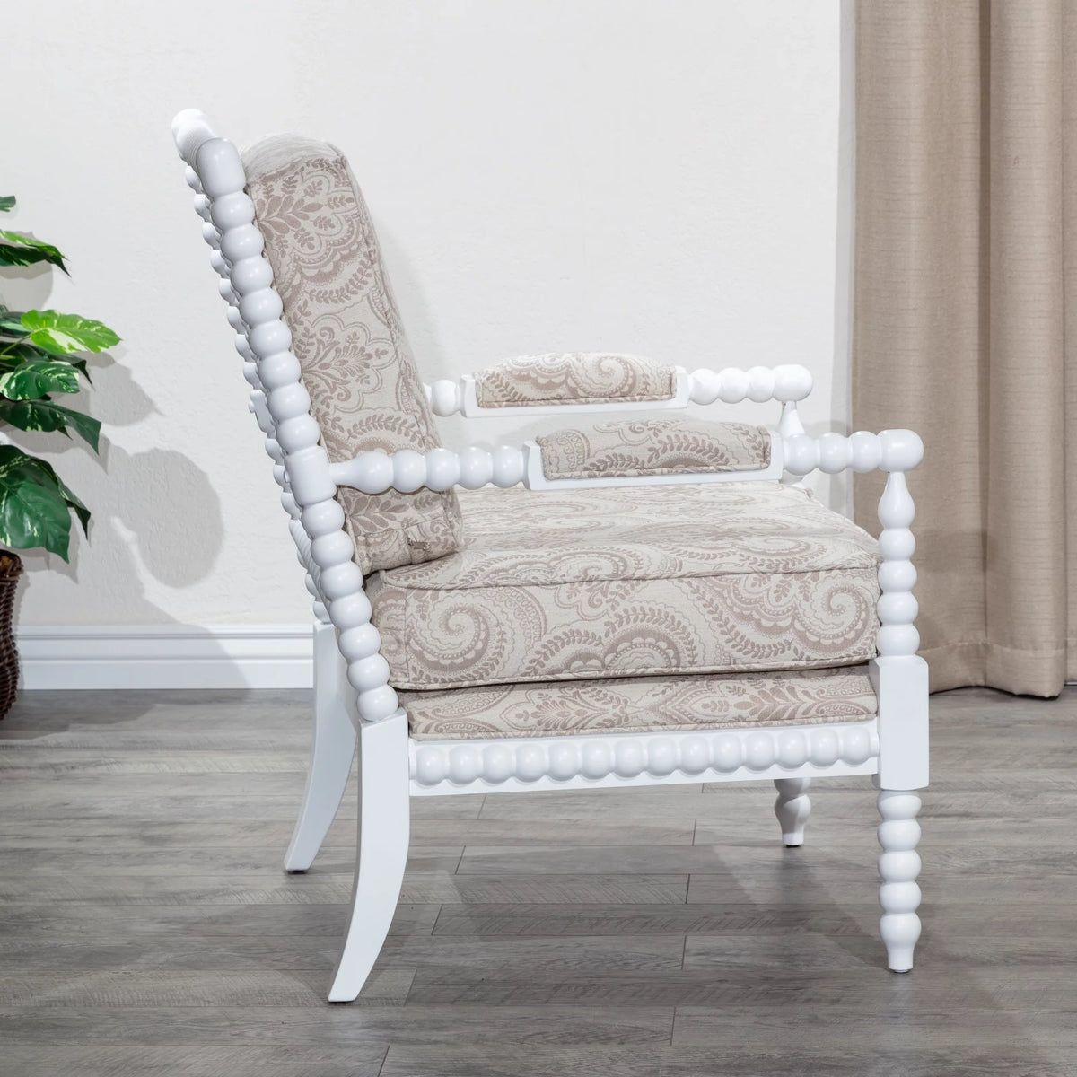 Spindle Chair White/Taupe Paisley Z96198